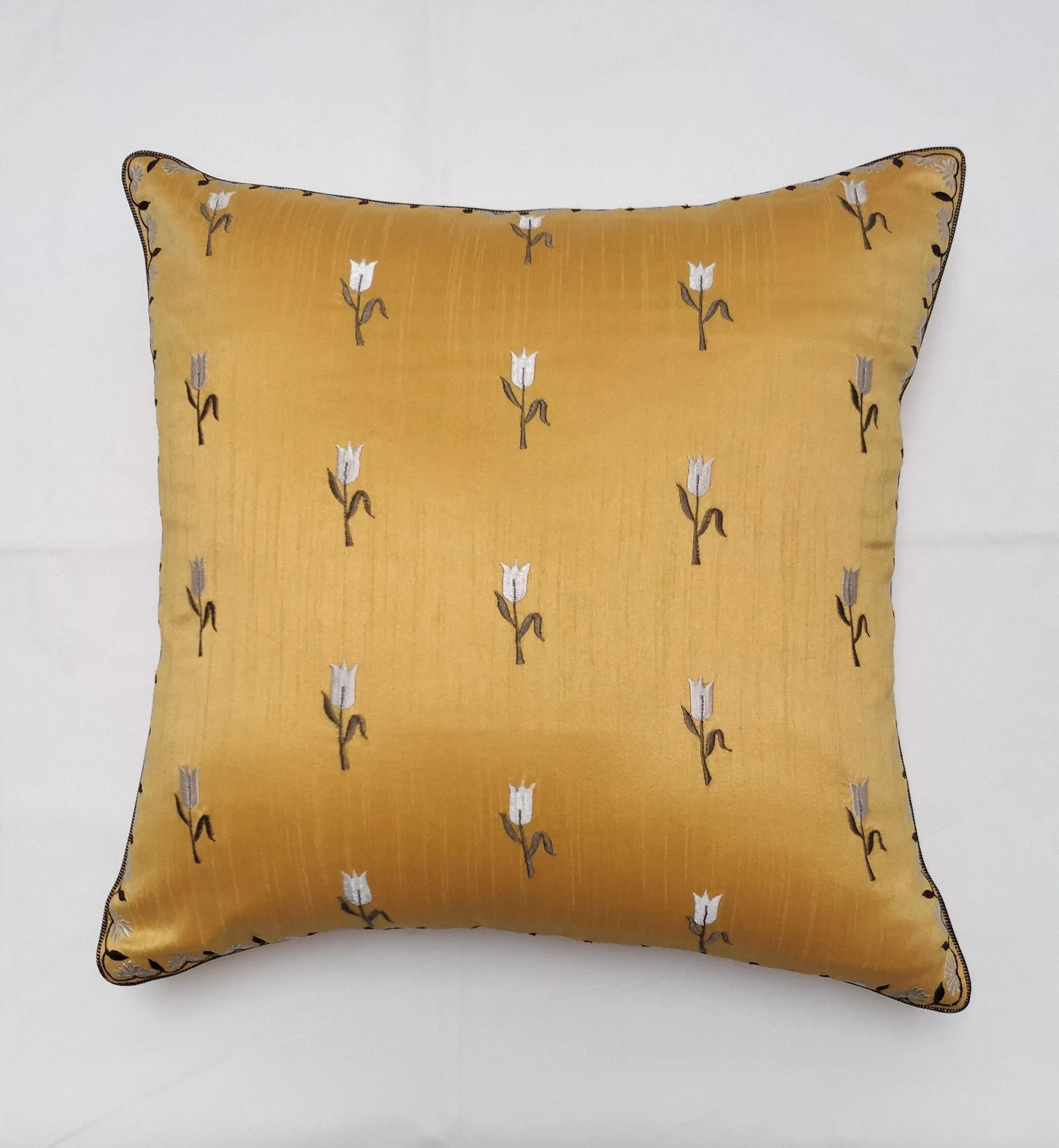 Cushion 51