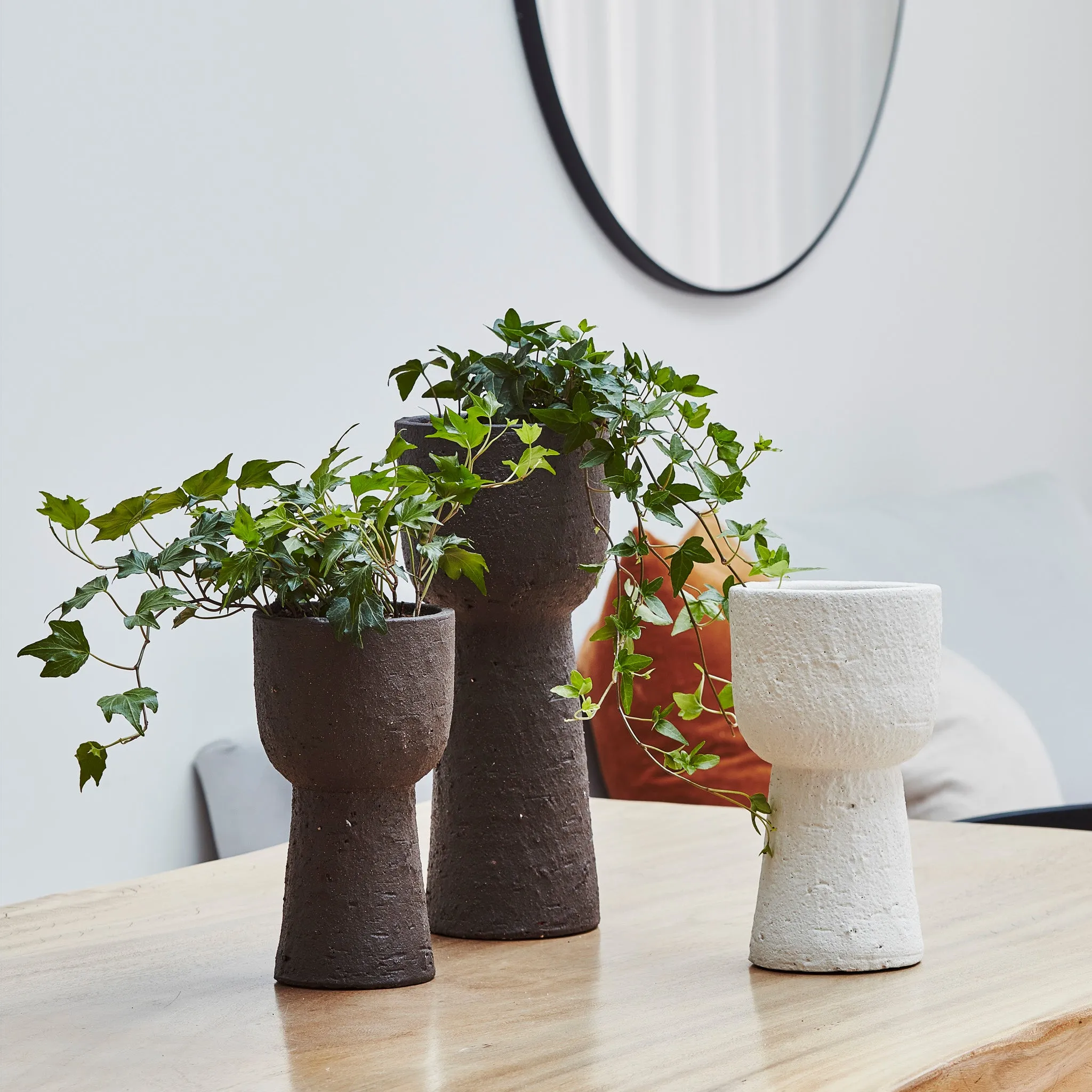 Nico Rustic Planter in White