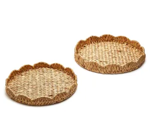 scalloped edge round trays