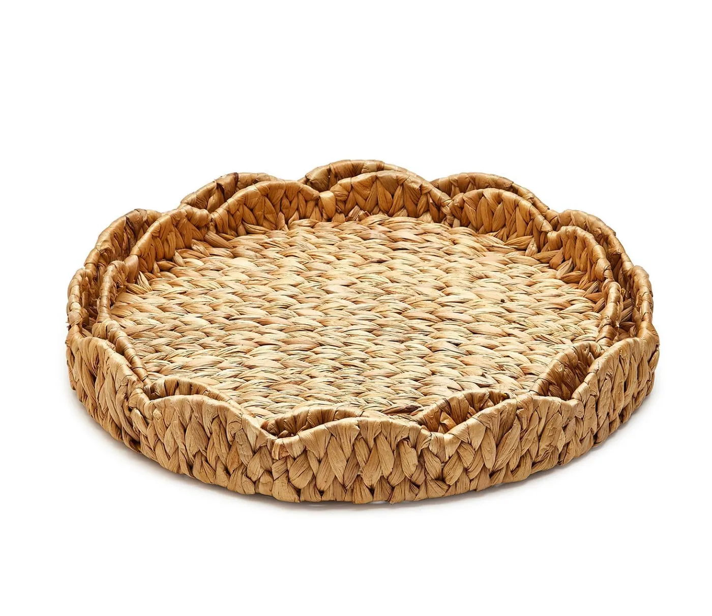 scalloped edge round trays